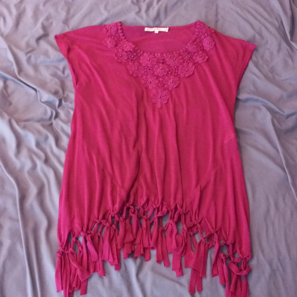 Ruby Rose Top - Picture 7 of 12
